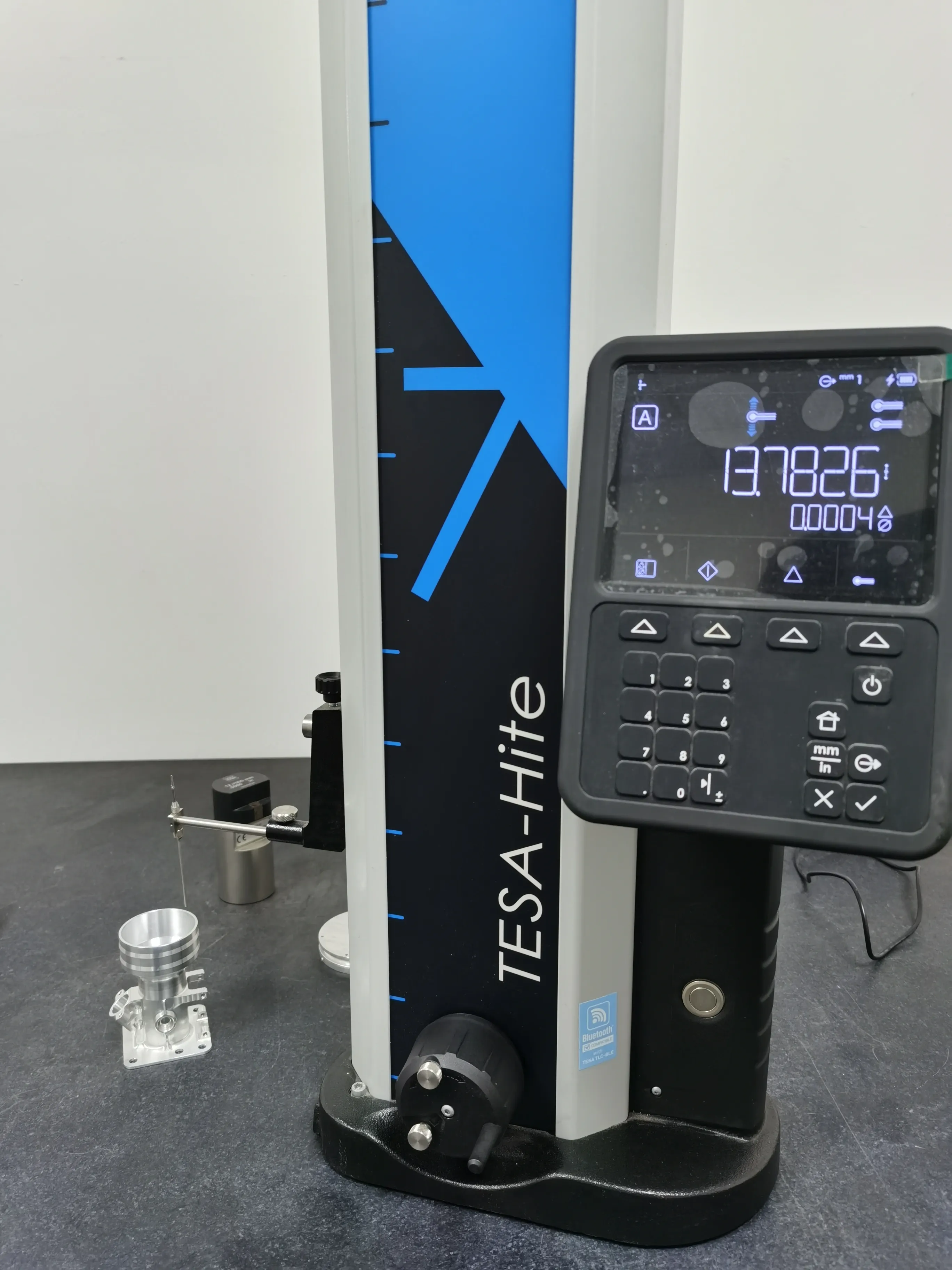 Height gauge inspection equipment